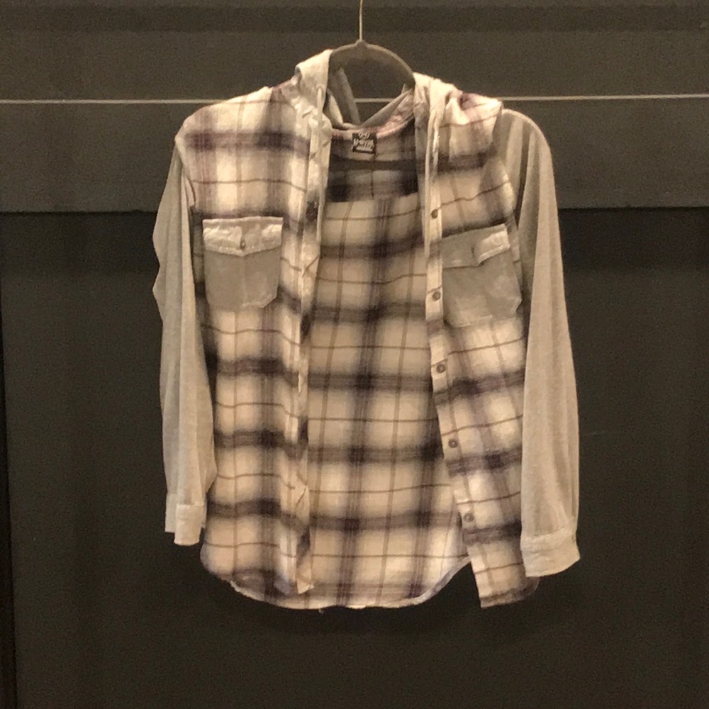 Plaid top